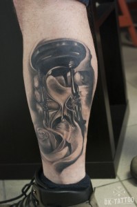 leg hourglass tattoo